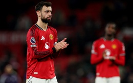 Ba lần vượt lên, Man United vẫn không thể có 3 điểm trước Bournemouth