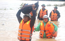 Khánh Hòa phê bình các đơn vị viễn thông để gián đoạn thông tin liên lạc trong mưa lũ