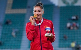 Quách Thị Lan giành tấm HCV lịch sử ở SEA Games 33