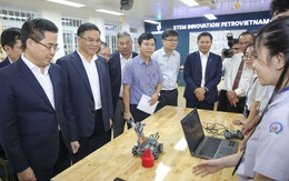 Khánh thành phòng STEM tại Quảng Ngãi: Nuôi dưỡng tinh thần đổi mới sáng tạo