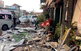 Xe lu đang dừng bất ngờ tuột dốc tông chết người đi bộ