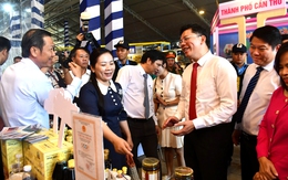 TP.HCM khai mạc Tuần lễ sản phẩm OCOP, đặc sản vùng miền và kết nối cung cầu