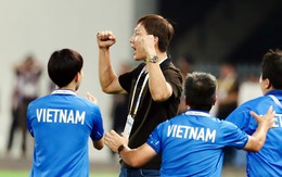 HLV Kim Sang Sik dẫn dắt đội tuyển Việt Nam đến hết Asian Cup 2027