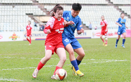 Bóng đá nữ Việt Nam chăm lo cho giải trẻ
