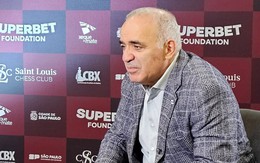 Huyền thoại cờ vua Kasparov bị Nga phát lệnh bắt giữ