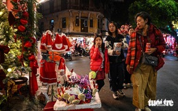 Hà Nội và TP.HCM khả năng có mưa trong đêm Giáng sinh