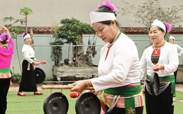 Đã lấy dân tộc theo bố, nay có thể đổi sang dân tộc của mẹ?