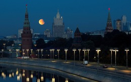 Nga lên kế hoạch xây nhà máy điện trên Mặt trăng