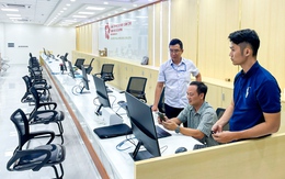 Bên trong Trung tâm Phục vụ hành chính công TP.HCM trước ngày chính thức tiếp nhận hồ sơ