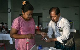 Dân Myanmar đi bầu sau 5 năm đảo chính, cử tri lác đác