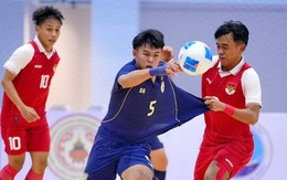 Sau kỳ SEA Games thảm bại, bóng đá Thái Lan lại gây thất vọng