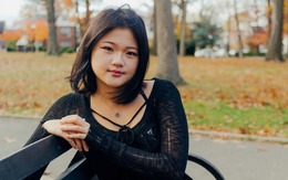 Danh tính cô bé chơi chứng khoán từ năm 13 tuổi