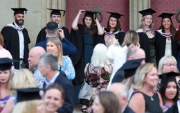 Nhiều đại học Anh tư vấn nghề nghiệp trọn đời cho cựu sinh viên 40-50 tuổi