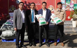 Nước bạn Lào hỗ trợ Huế 10 tấn gạo khắc phục hậu quả mưa lũ