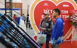 Góp toàn bộ doanh thu tại triển lãm hỗ trợ bà con vùng bão lũ