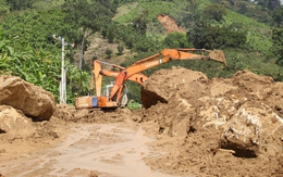 Khánh Hòa tiếp tục ban bố tình trạng khẩn cấp để khắc phục 8 tuyến đường huyết mạch