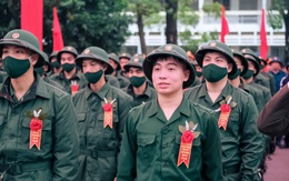 Đang học đại học lần 2, có được tạm hoãn nghĩa vụ quân sự?