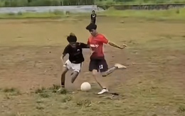 Tình huống hài hước có 1-0-2 trong bóng đá