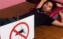 Ảnh vui 15-3: Sợ bị muỗi đốt nhưng không có mùng