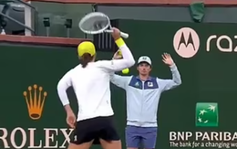 Iga Swiatek ‘xả giận’ khiến ball boy hết hồn