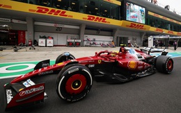 Sao F1 Lewis Hamilton bị loại 'lãng xẹt' ở Chinese Grand Prix