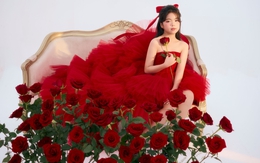 Emily Thanh Như hóa 'công chúa' của NTK Nguyễn Minh Công