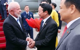 Tổng thống Brazil đến Hà Nội cùng chủ tịch thượng viện, hạ viện và 11 bộ trưởng