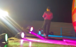 Khán giả vỗ tay ầm ầm khi xem màn ảo thuật không có trong kịch bản