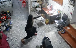 Cô gái múa võ được mẹ 'tặng vitamin'