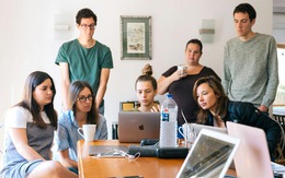 37% nhà quản lý thà tuyển AI