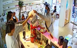 Nữ nhân viên cao tay khi gặp thanh niên lừa giao túi hàng 830.000