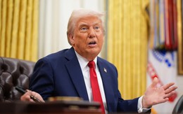 Cổ phiếu Warner Bros, Netflix, Disney tăng giá khi ông Trump hoãn áp thuế; Thùy Tiên nhập viện?