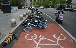 Trung Quốc: Gió mạnh hiếm gặp, gần 700 chuyến bay bị hủy