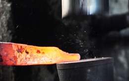 Những thợ rèn trên sông nước miền Tây