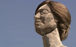 Tượng phụ nữ khỏa thân khiến dân tình đỏ mặt