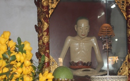 Chùa Đậu và câu chuyện ‘toàn thân xá lợi’ của thiền sư Vũ Khắc Minh, Vũ Khắc Trường