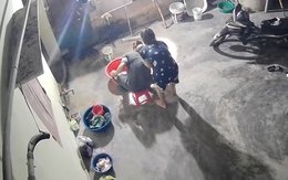 Ra đồng bắt cua không sợ ma, về nhà lại giật mình khi thấy vợ