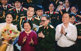 Đêm nghệ thuật 'Bài ca thống nhất' tái hiện chiến thắng vẻ vang của dân tộc