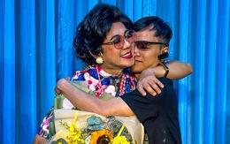 Từ tai đến mắt giúp người khiếm thị xem kịch tại rạp: Khi ánh sáng không còn, âm thanh sẽ dẫn lối