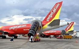 Vietjet lên tiếng xin lỗi khách, đền bù voucher 500.000 - 1 triệu/khách bị ảnh hưởng trễ chuyến