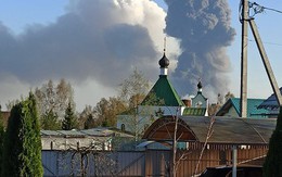Nổ lớn tại kho vũ khí gần thủ đô Nga, chính quyền ban bố tình trạng khẩn cấp