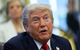 Tỉ lệ ủng hộ giảm xuống mức thấp lịch sử, ông Trump vẫn không ngại các chỉ trích