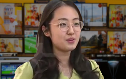 Con gái đậu đại học danh tiếng, gia đình mới mua chiếc tivi đầu tiên