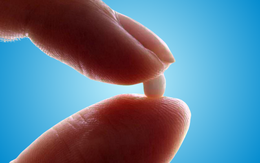 Huyết khối, đột quỵ sau uống thuốc tránh thai kéo dài, ai nguy cơ cao cần tránh?