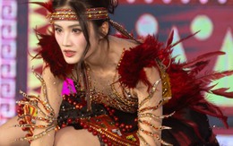 Hoa hậu Ý Nhi giải thích về vũ điệu nhào lộn kỳ lạ