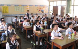 Các nước nâng chuẩn tiếng Anh cho giáo viên ra sao?