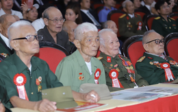 Bộ Nội vụ đề xuất tăng gần gấp đôi tiền trợ cấp hằng tháng với 2 nhóm thanh niên xung phong