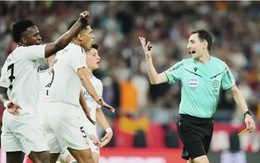 L'Équipe: Real Madrid là đứa trẻ thất thường không chịu đựng được sự thất bại