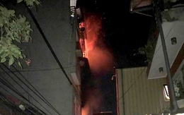 Căn nhà trong ngõ sâu bốc cháy lúc rạng sáng, 3 người chết