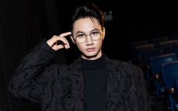 Nam chính 'Lật mặt 8' tiết lộ thách thức khi làm việc với Lý Hải